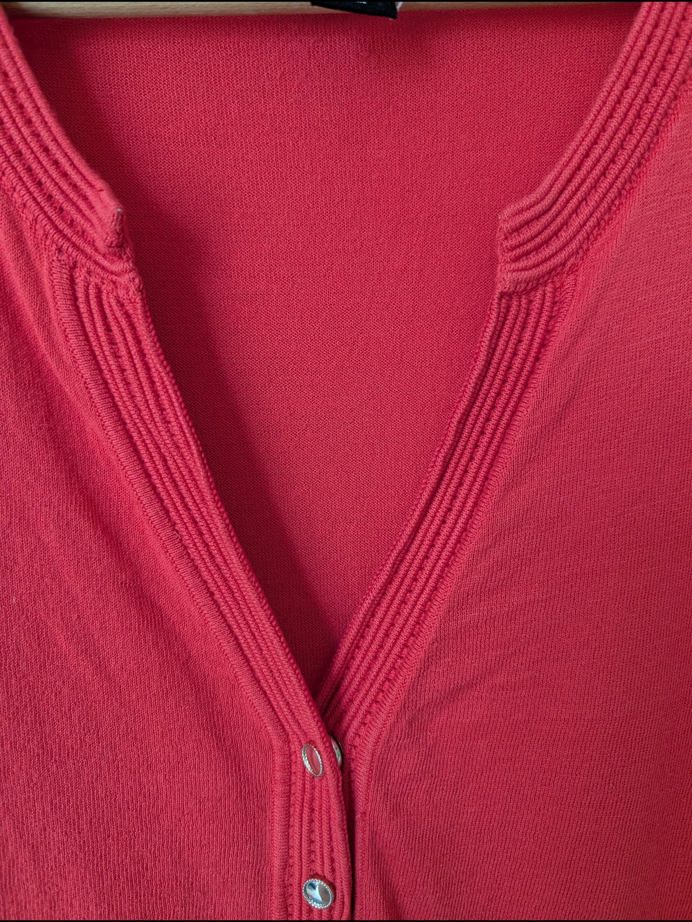 White House Black Market Red Pink Short-Sleeve Button Top XL - Picture 8 of 8